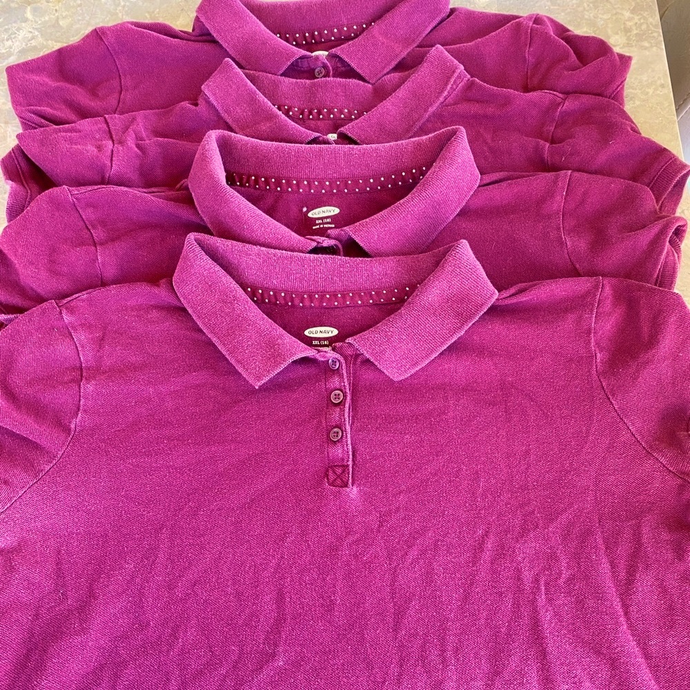 School uniforms! Girls (16) old navy polo shirts💜